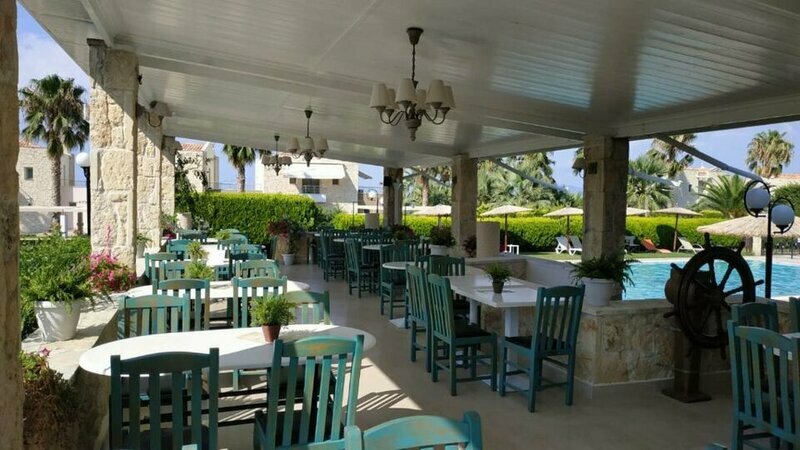 GOLDEN RESIDENCE FAMILY RESORT