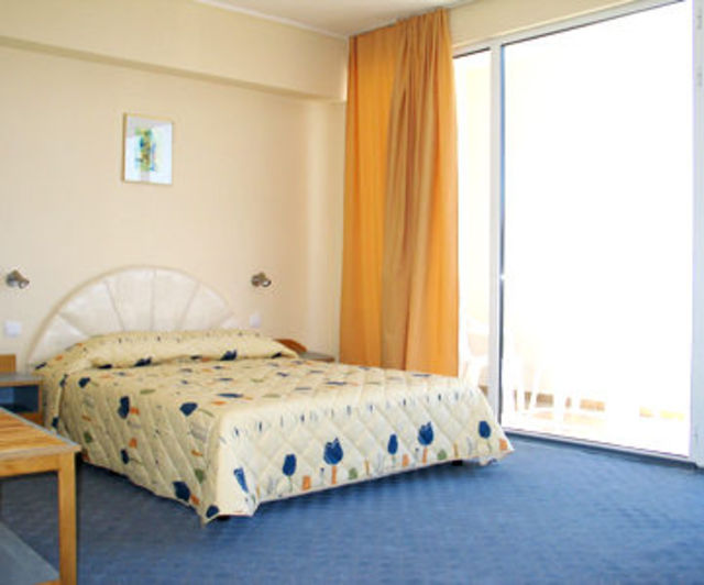 PERLA HOTEL GOLDEN SANDS