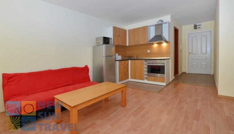 CROWN FORT CLUB